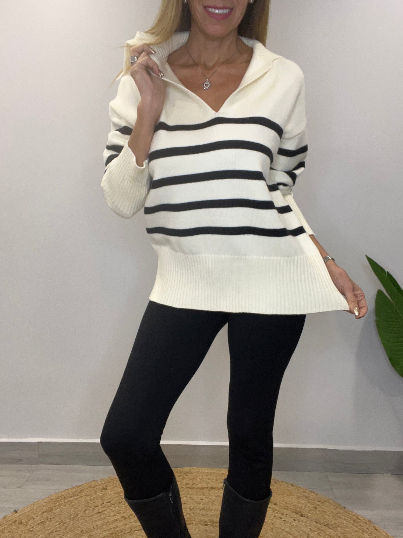 Sweater Rayas Crema