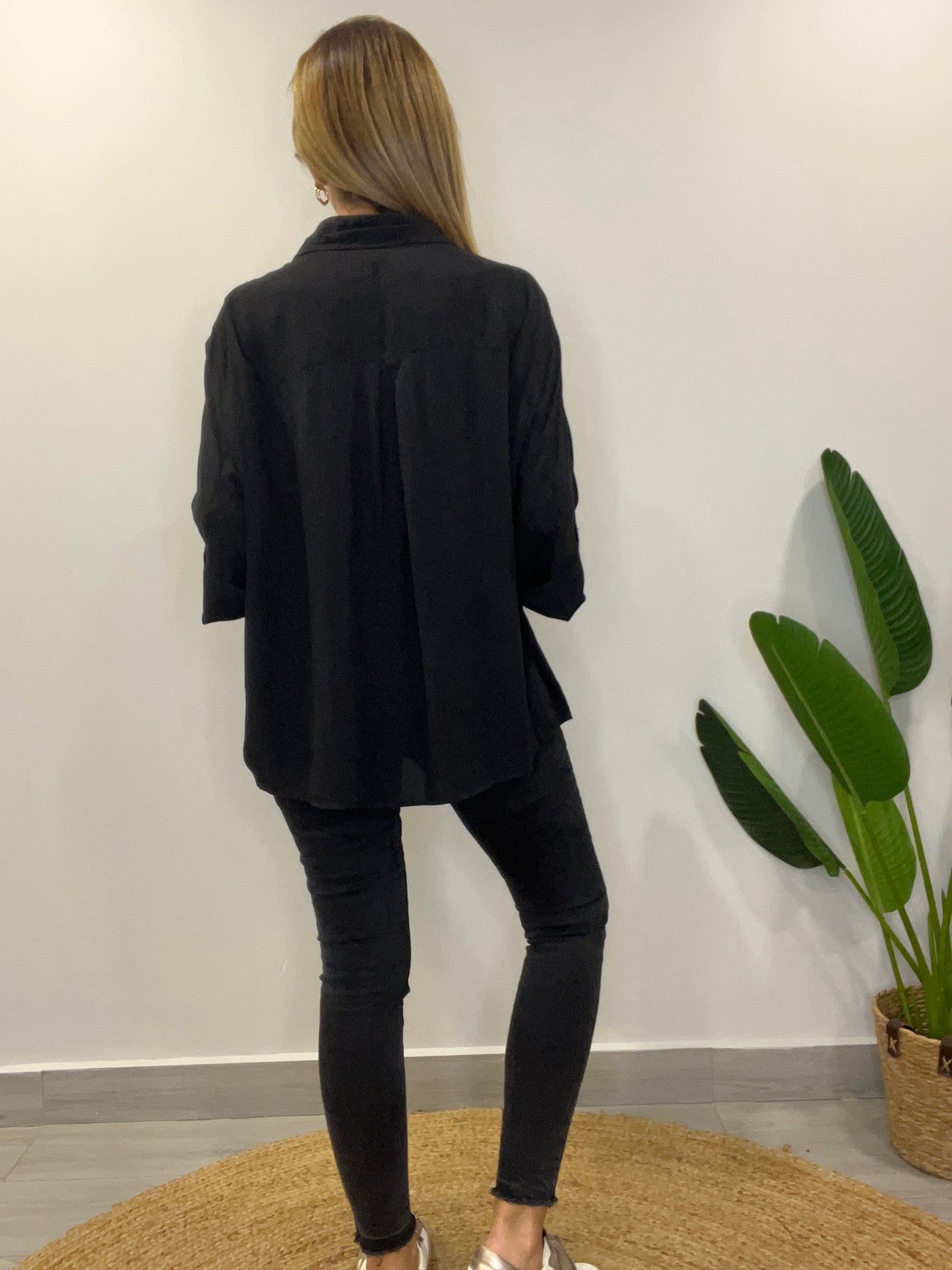 Blusa Catania Negra