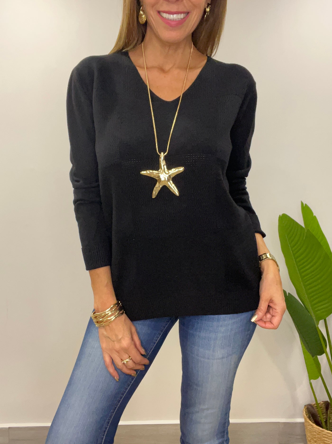 Sweater Deli negro