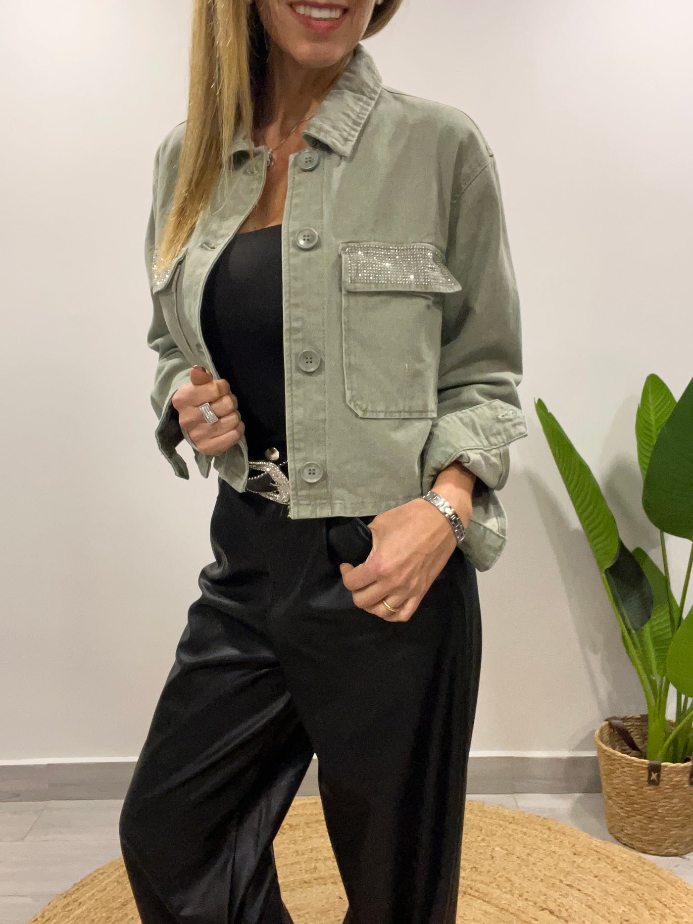 Chaqueta corta mezclilla circón musgo