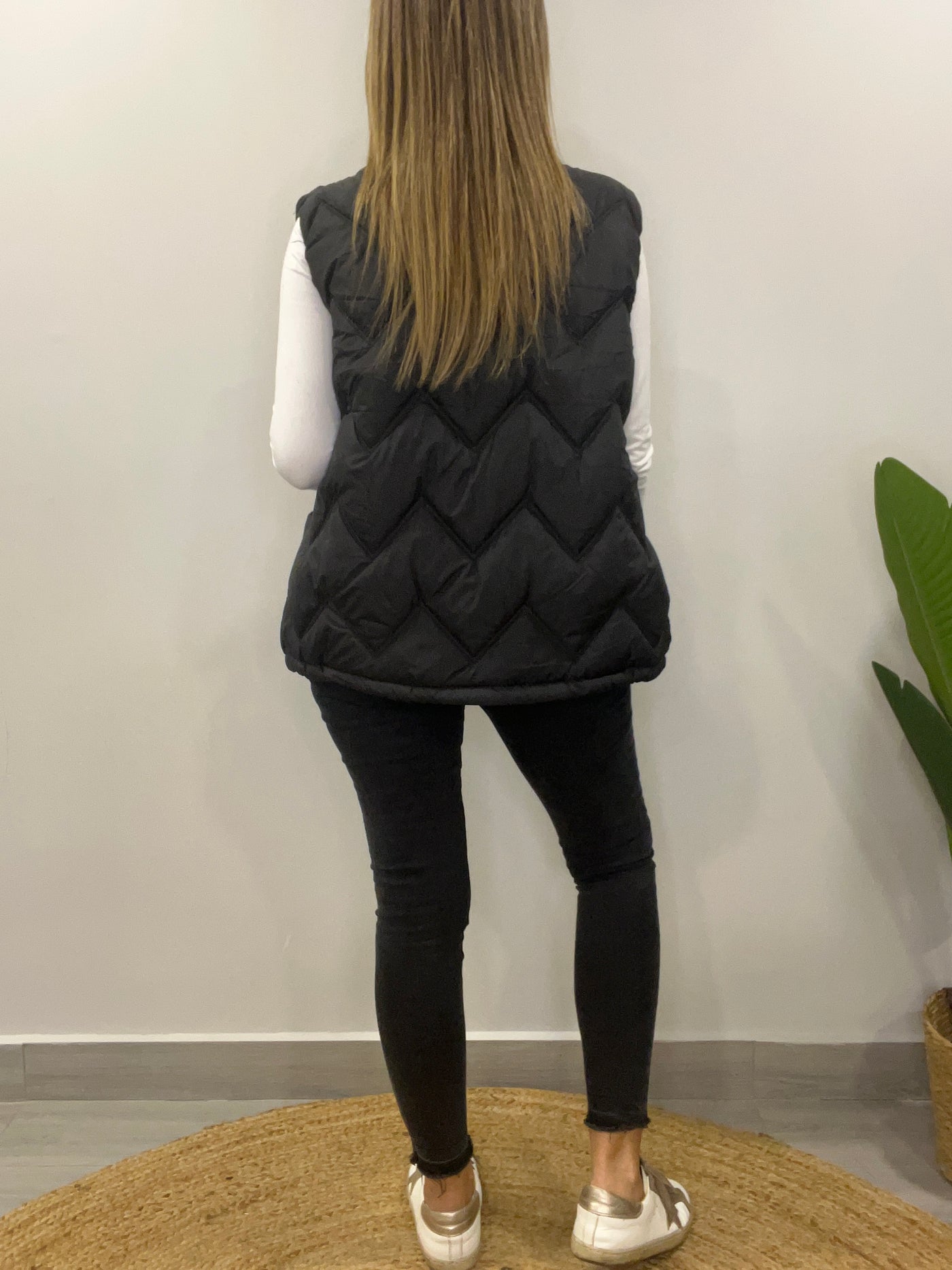 Parka sin manga Audaz Negra