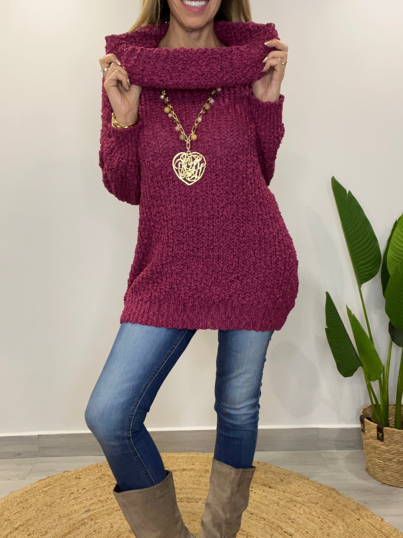 Sweater Buclé Cuello Cherry