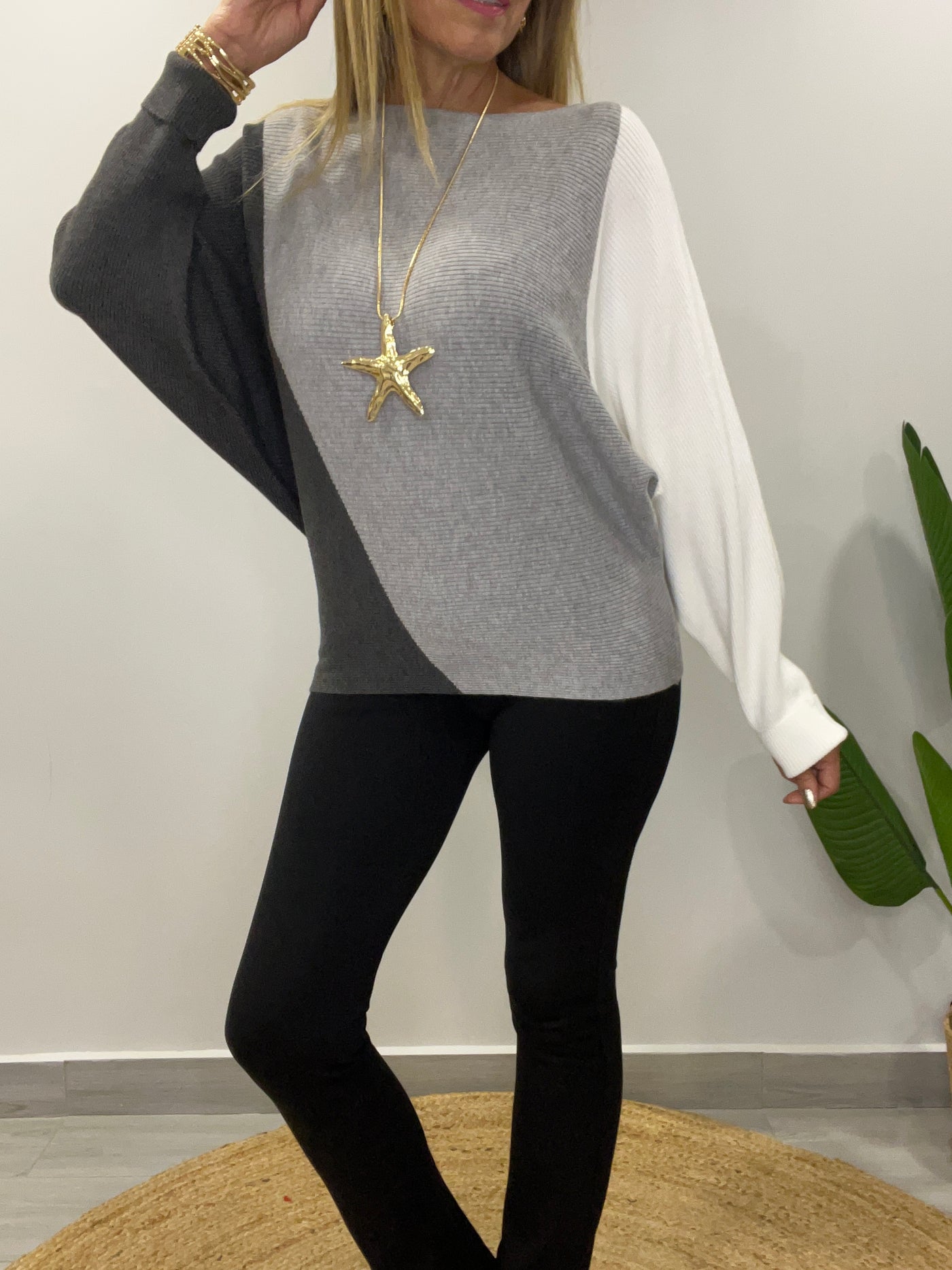 Sweater Sara Grises