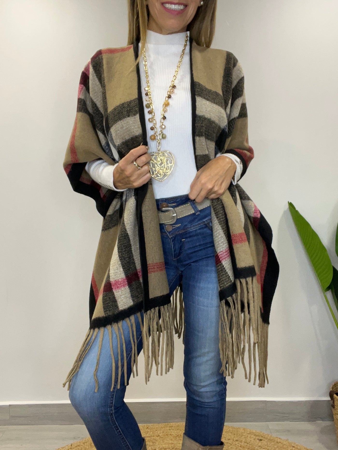 Ruana Escocia Beige