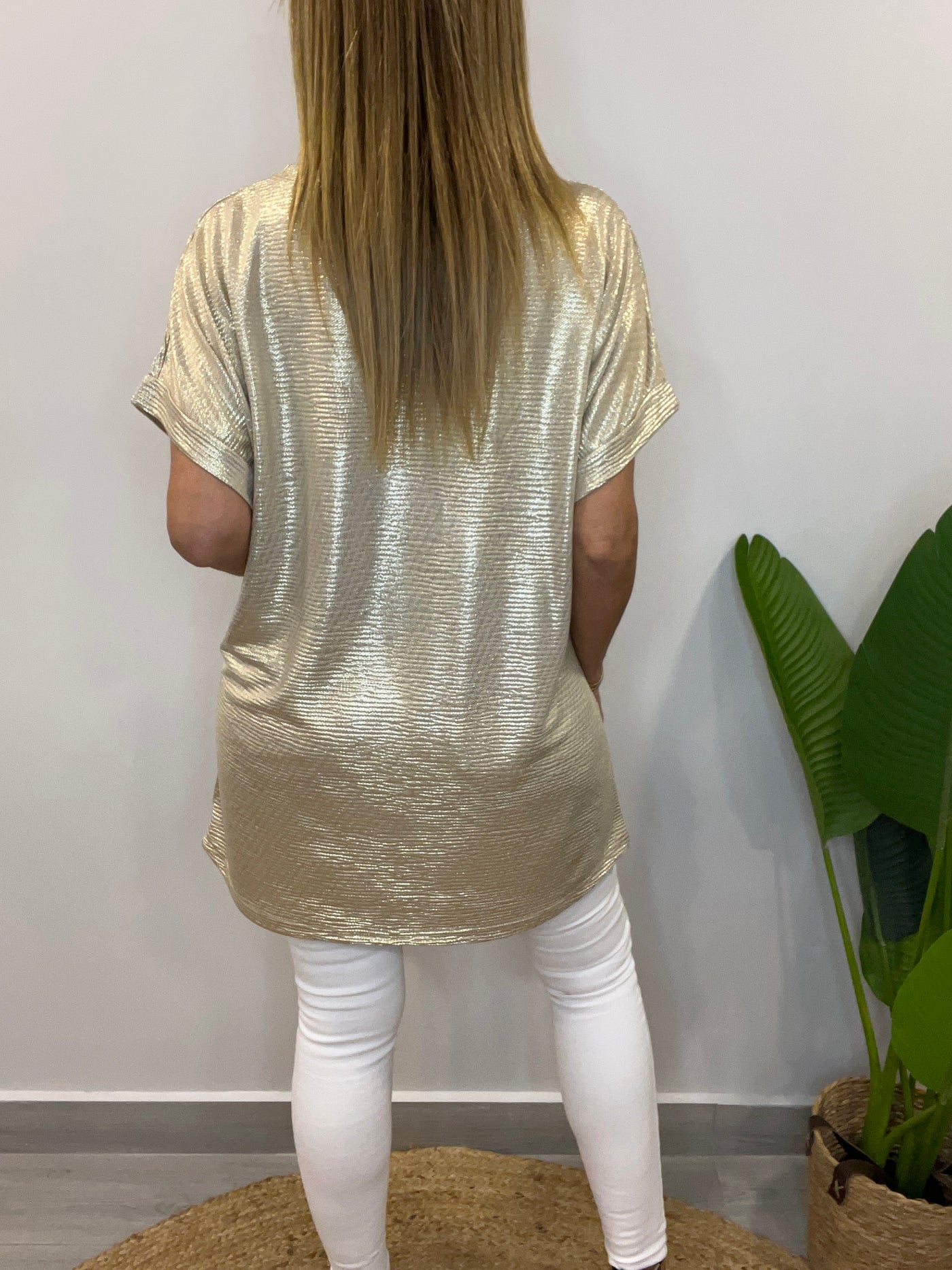 Polera Metalizada Mantra Dorada