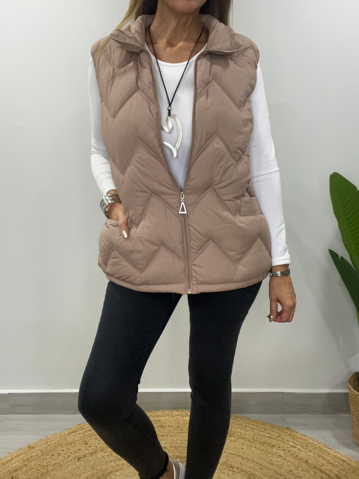 Parka sin manga Audaz Beige