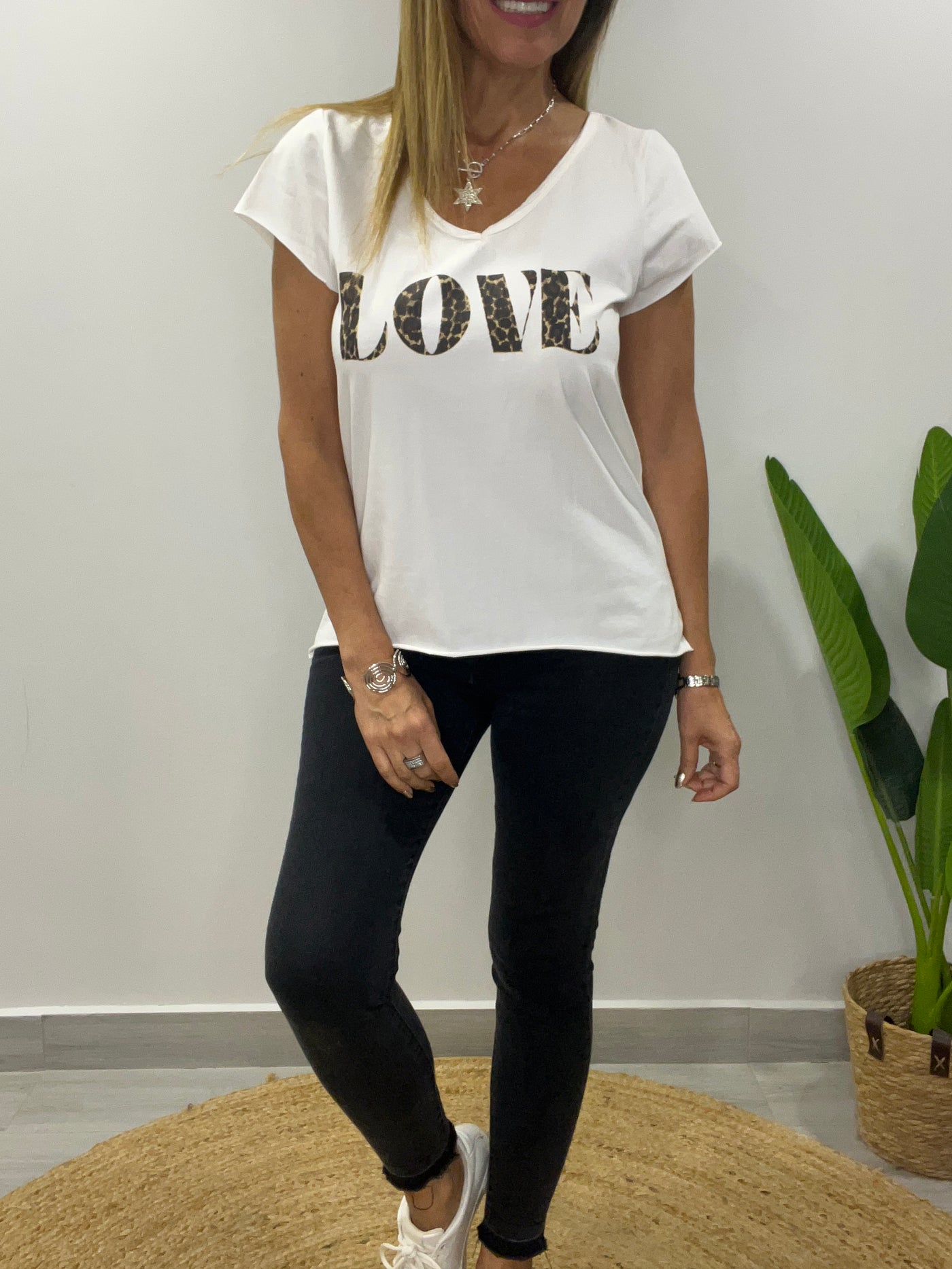 Polera Love Blanca