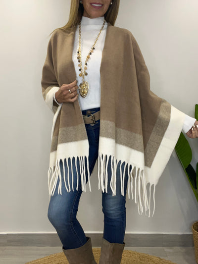Ruana Barcelona Camel