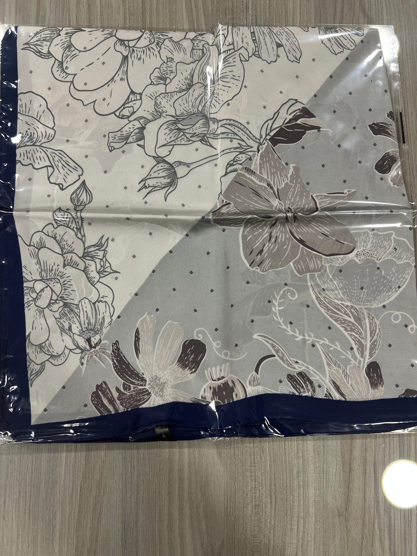 Pañuelo 70x70 -H