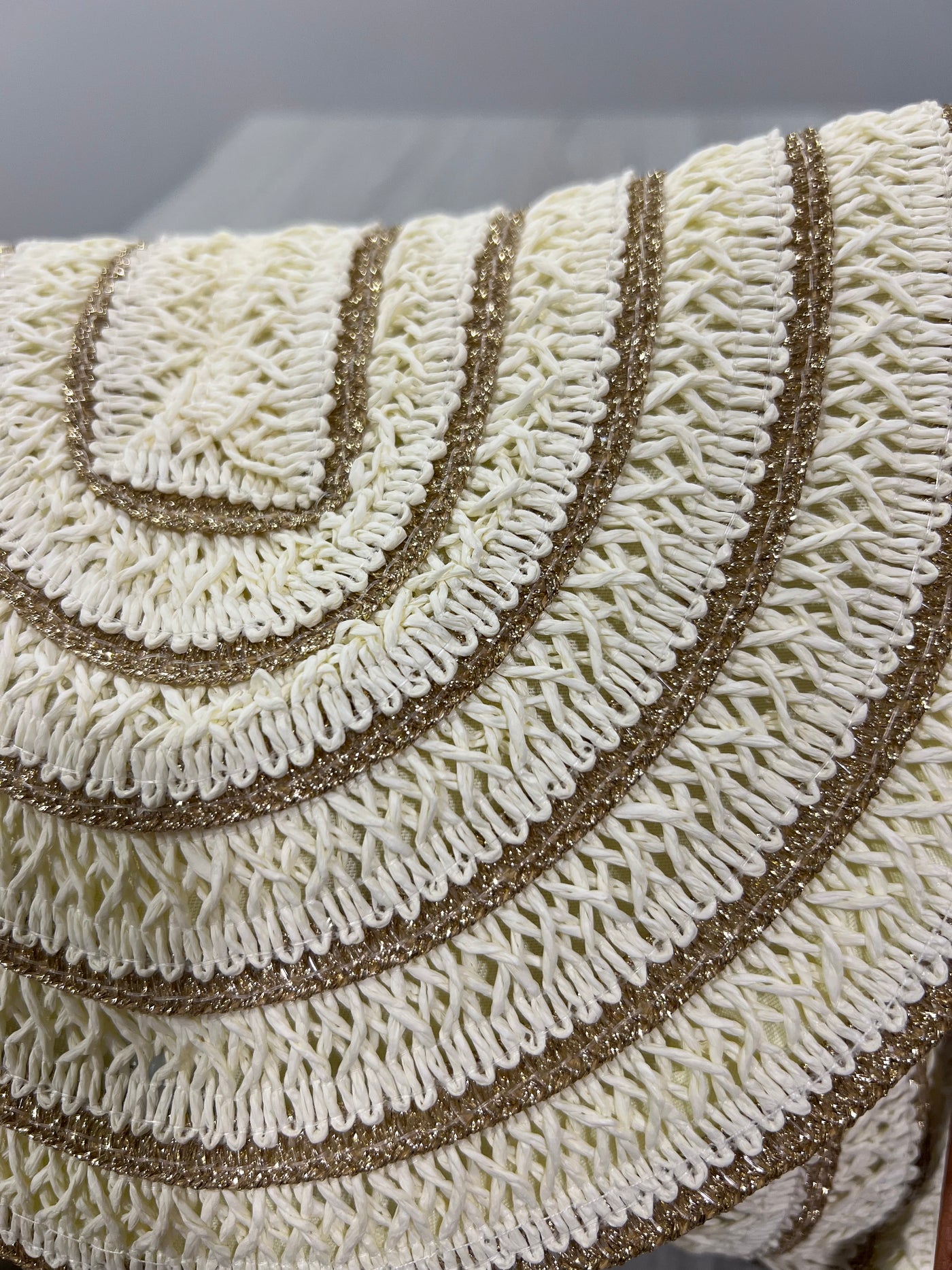 Cartera Rafia crudo/dorado