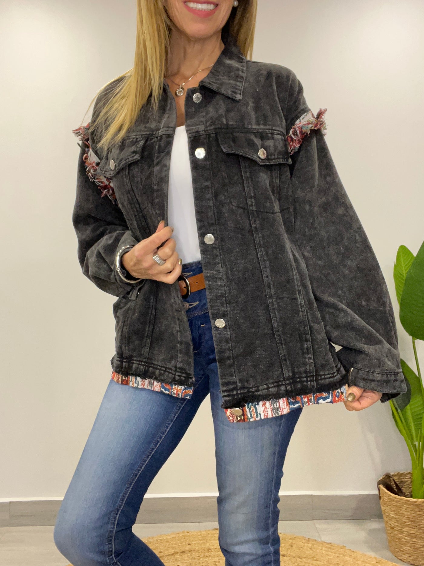 Chaqueta mezclilla Malú Negra