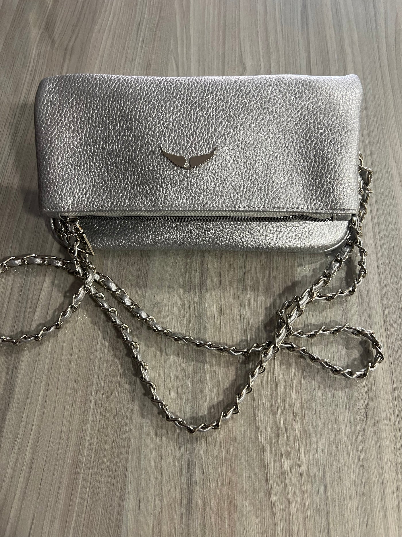 Cartera cadenas Alas Plateada