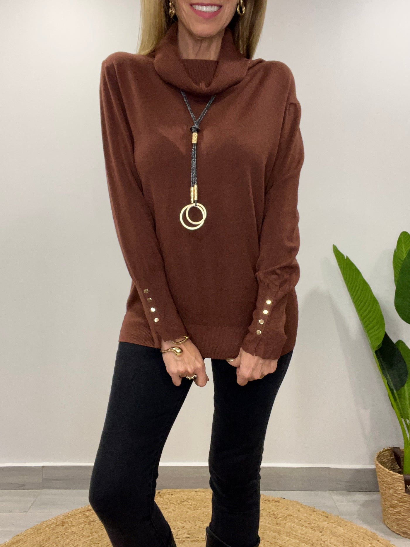 Sweater Delirio/Cuello café