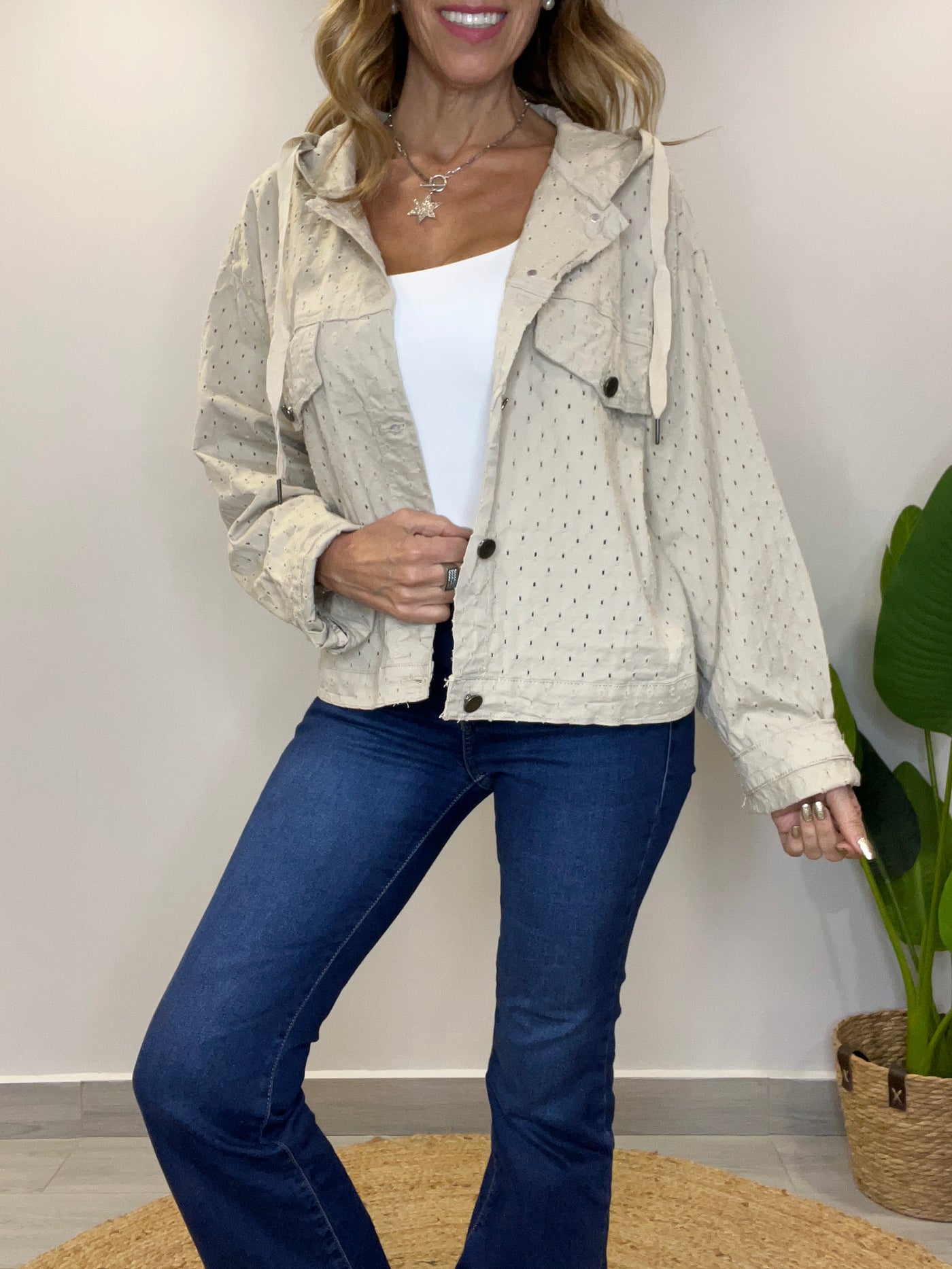 Chaqueta Broderie Alegoría Arena