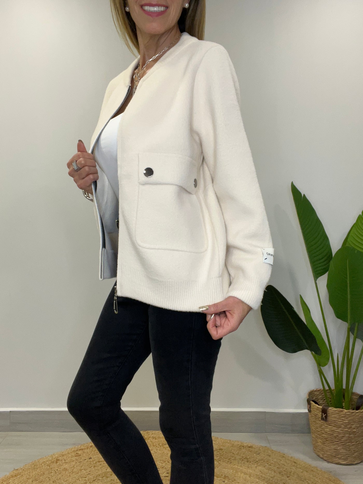 Chaqueta/polerón cuello desmontable Monti Crema