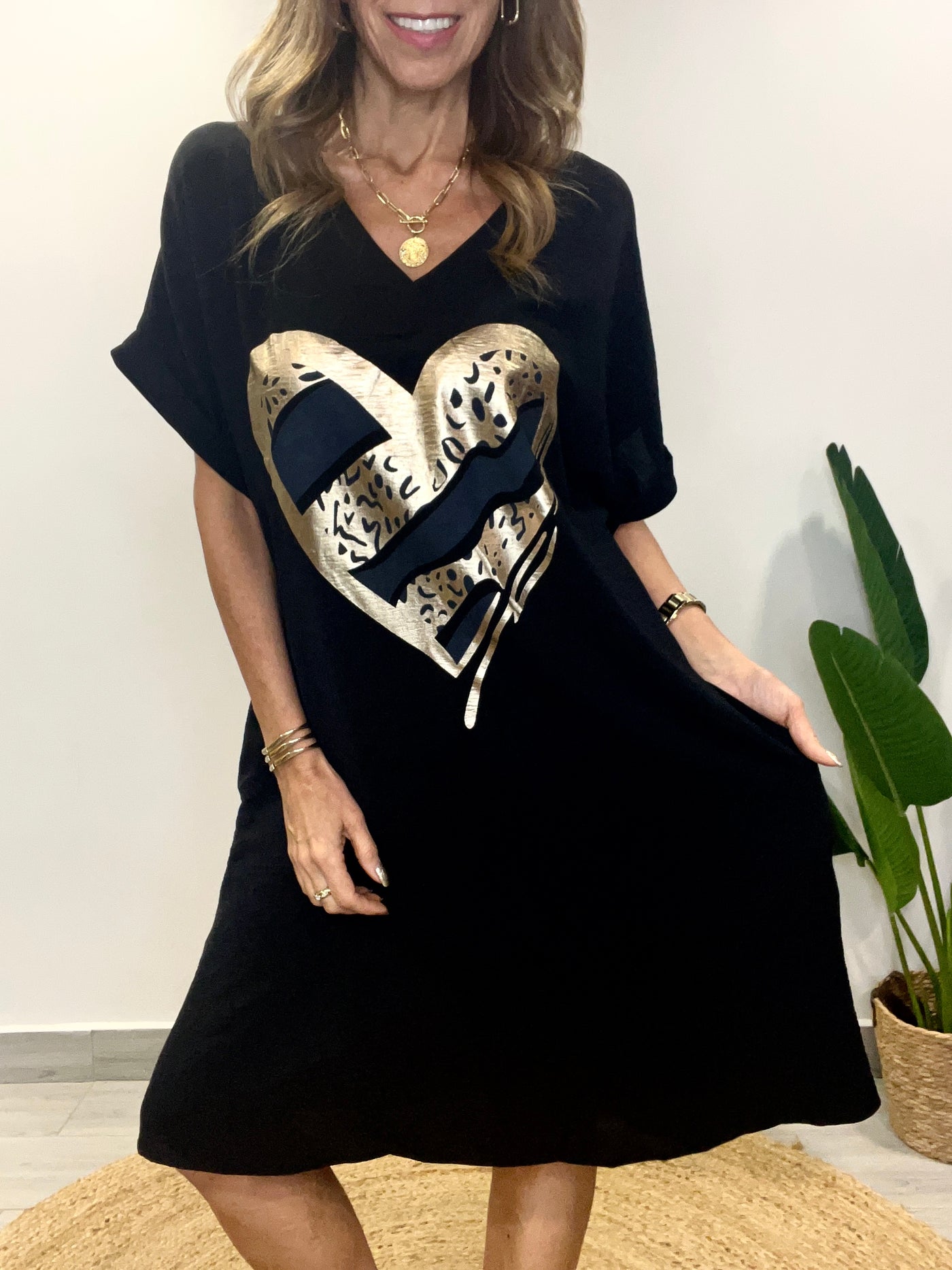 Vestido Crep Corazón Negro