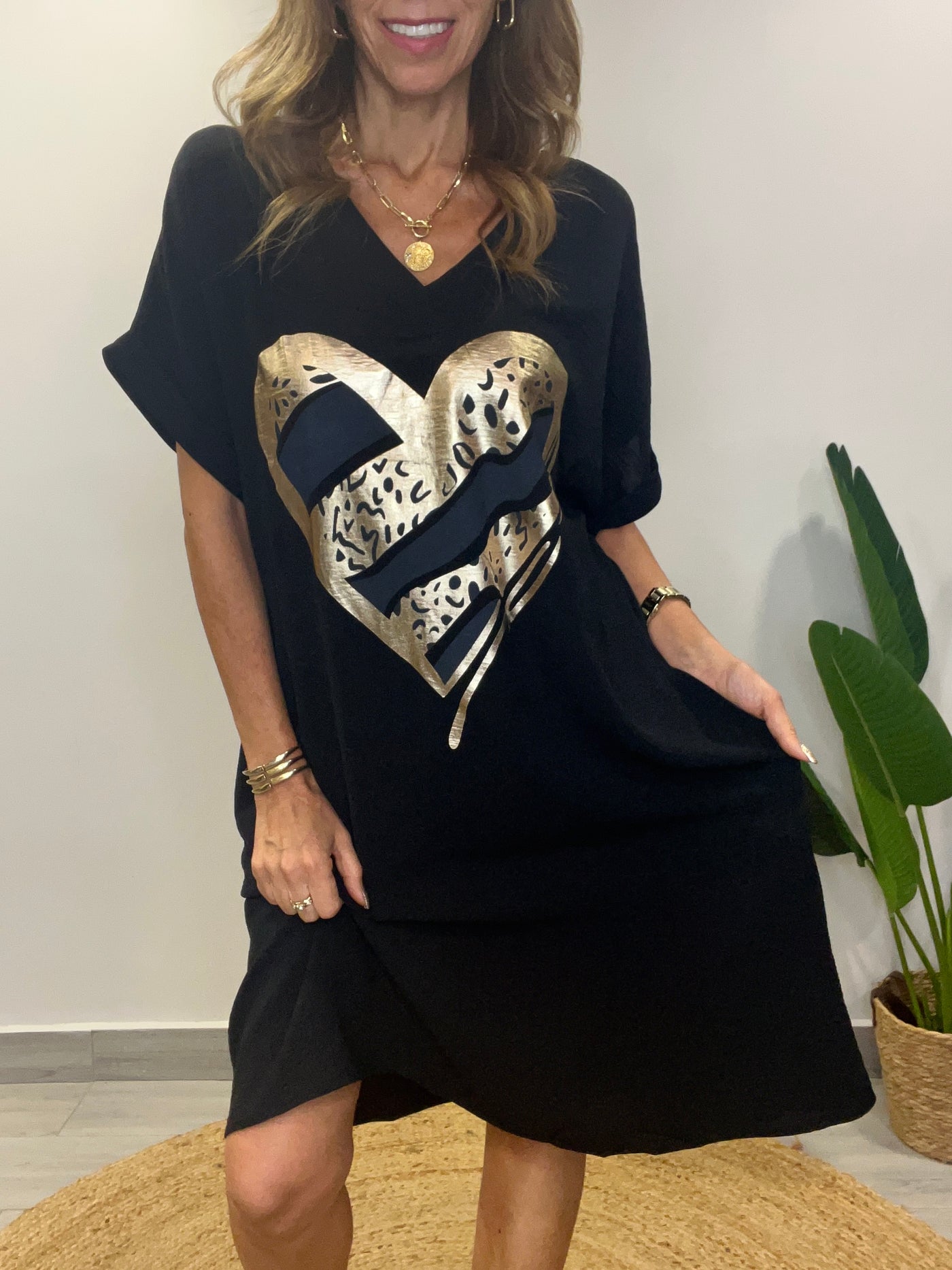 Vestido Crep Corazón Negro