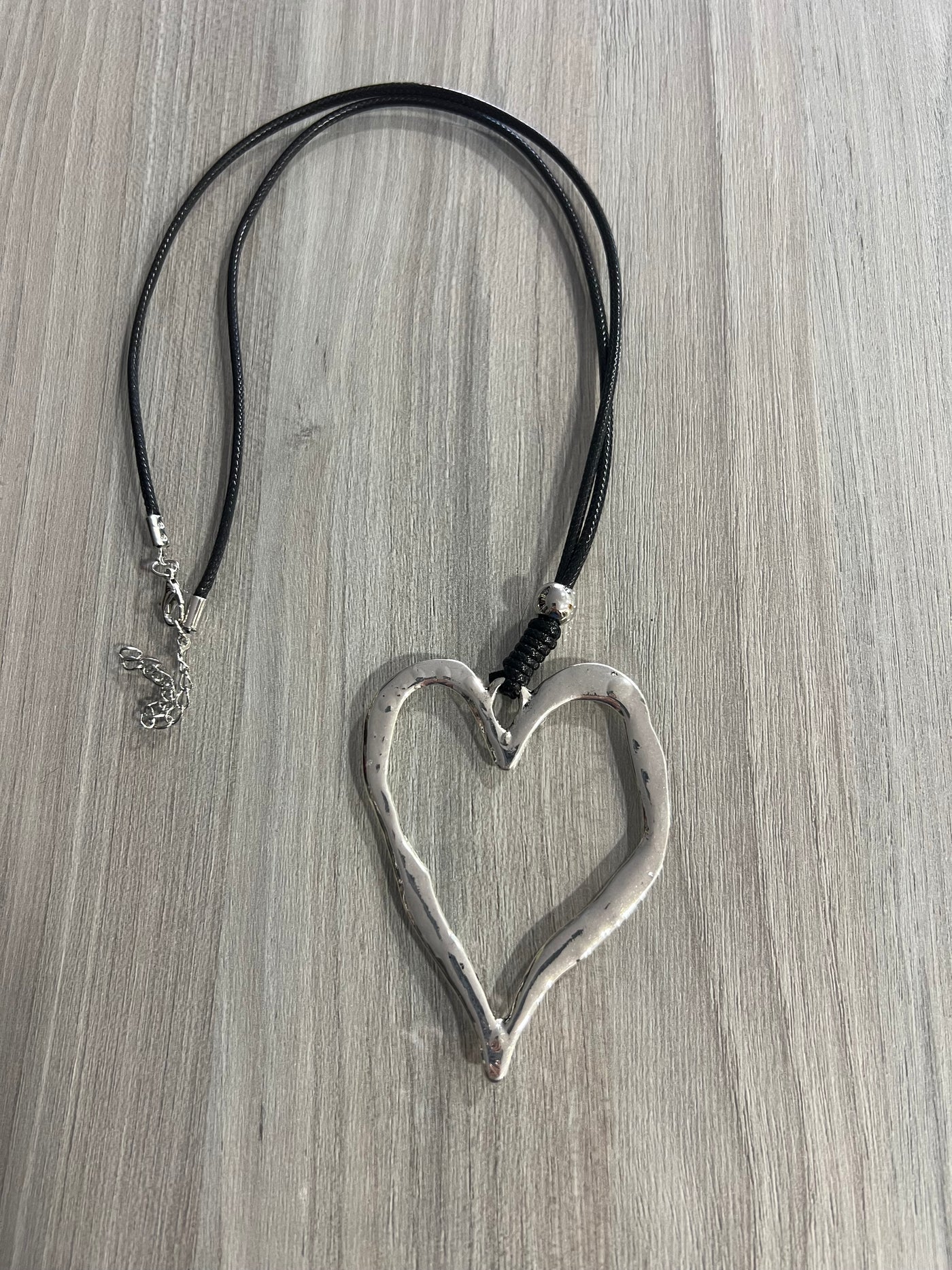 Collar Corazón plateado