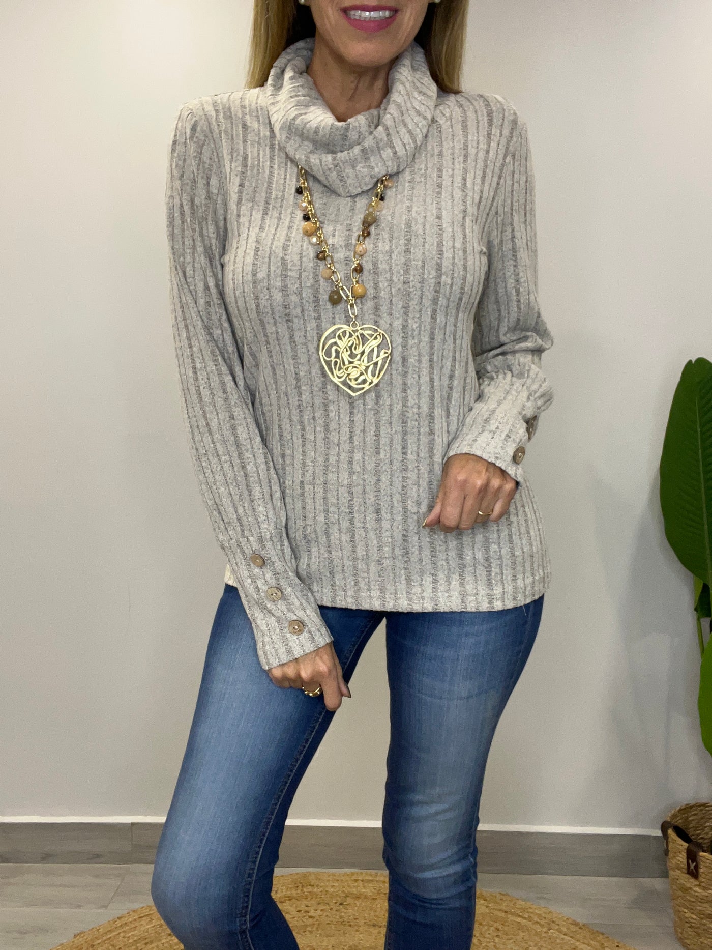 Sweater cuello Pola Arena