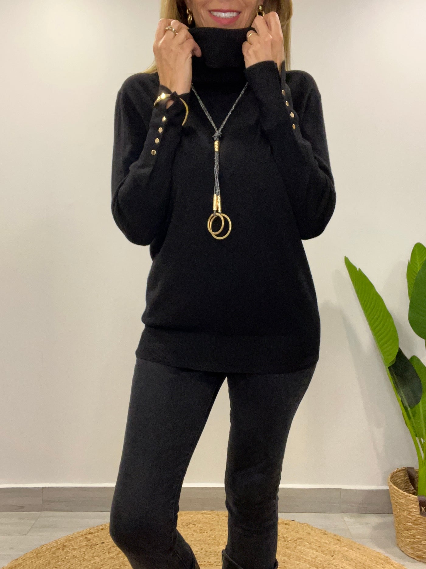 Sweater Delirio/Cuello Negro