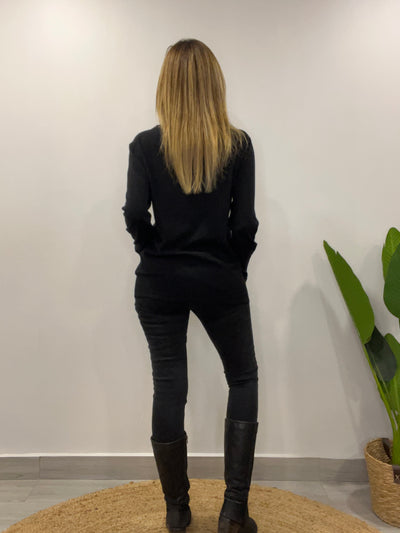 Sweater Delirio/Cuello Negro