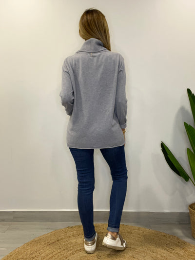 Sweater cuello Camila Gris