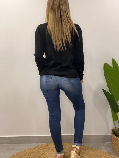 Sweater Deli negro