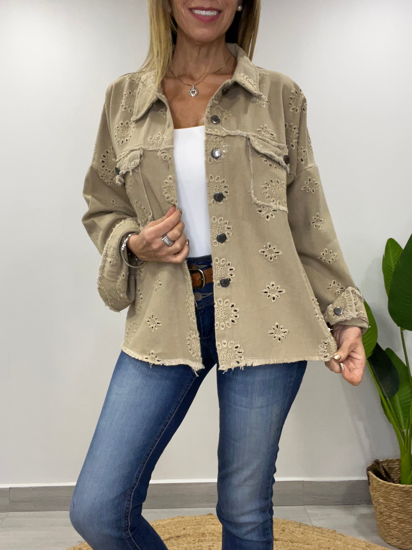 Chaqueta mezclilla Broderie Blondi Beige