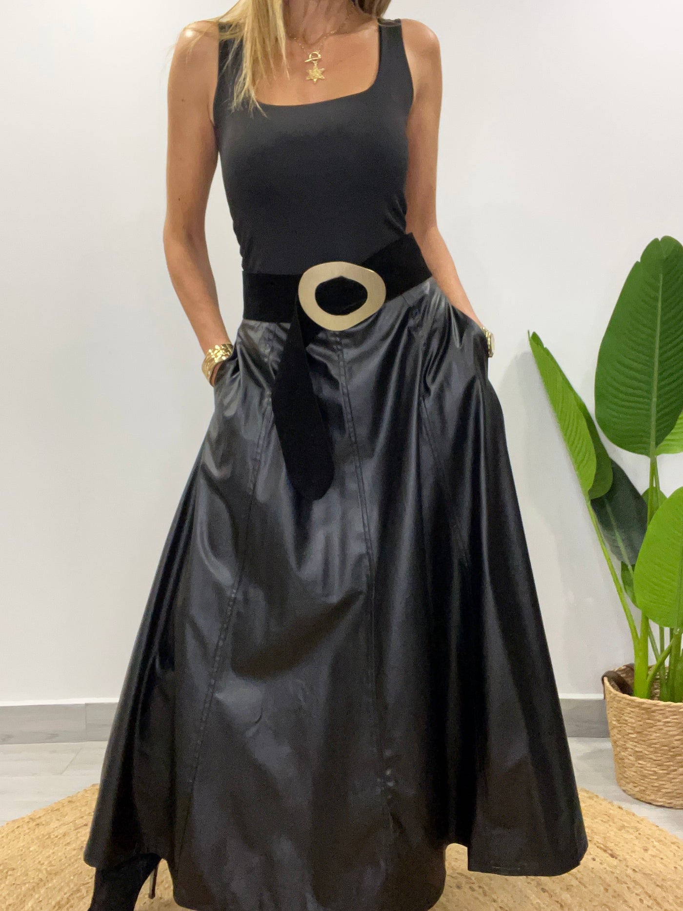Falda Ecocuero Praga negro