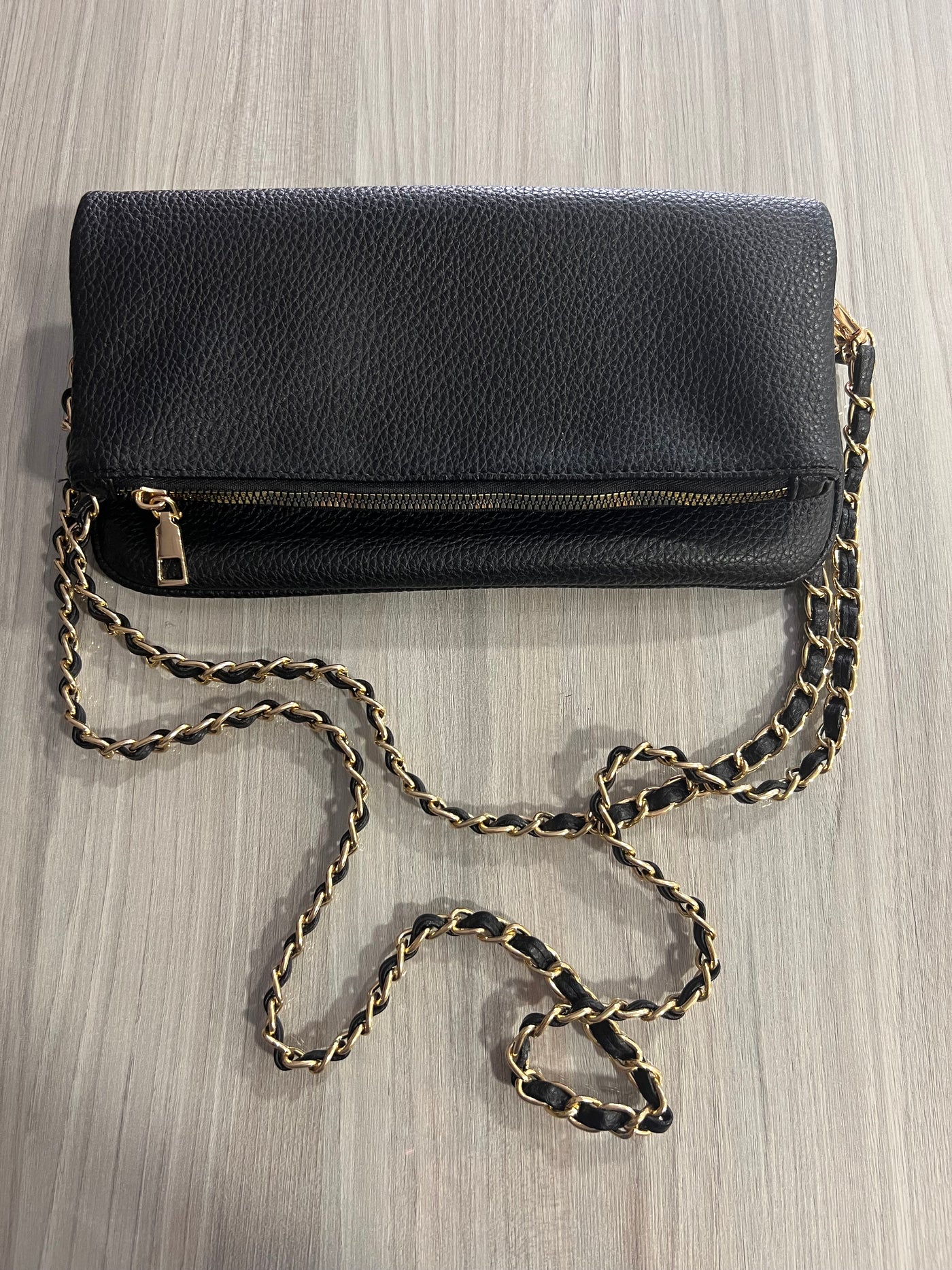Cartera Cadenas Negra