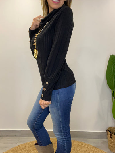 Sweater cuello Pola Negro
