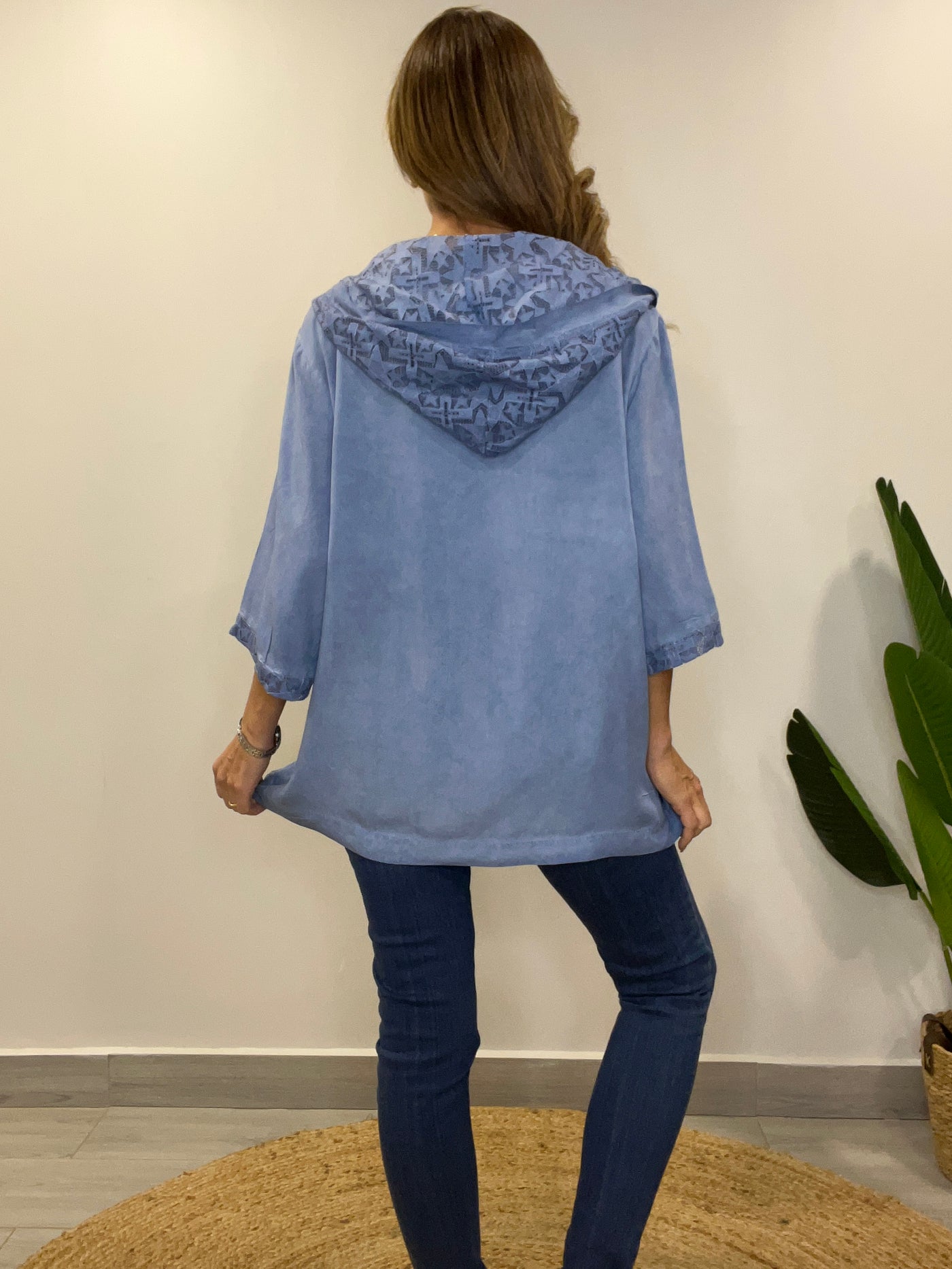 Chaqueta viscosa/ Broderie Livean Azul