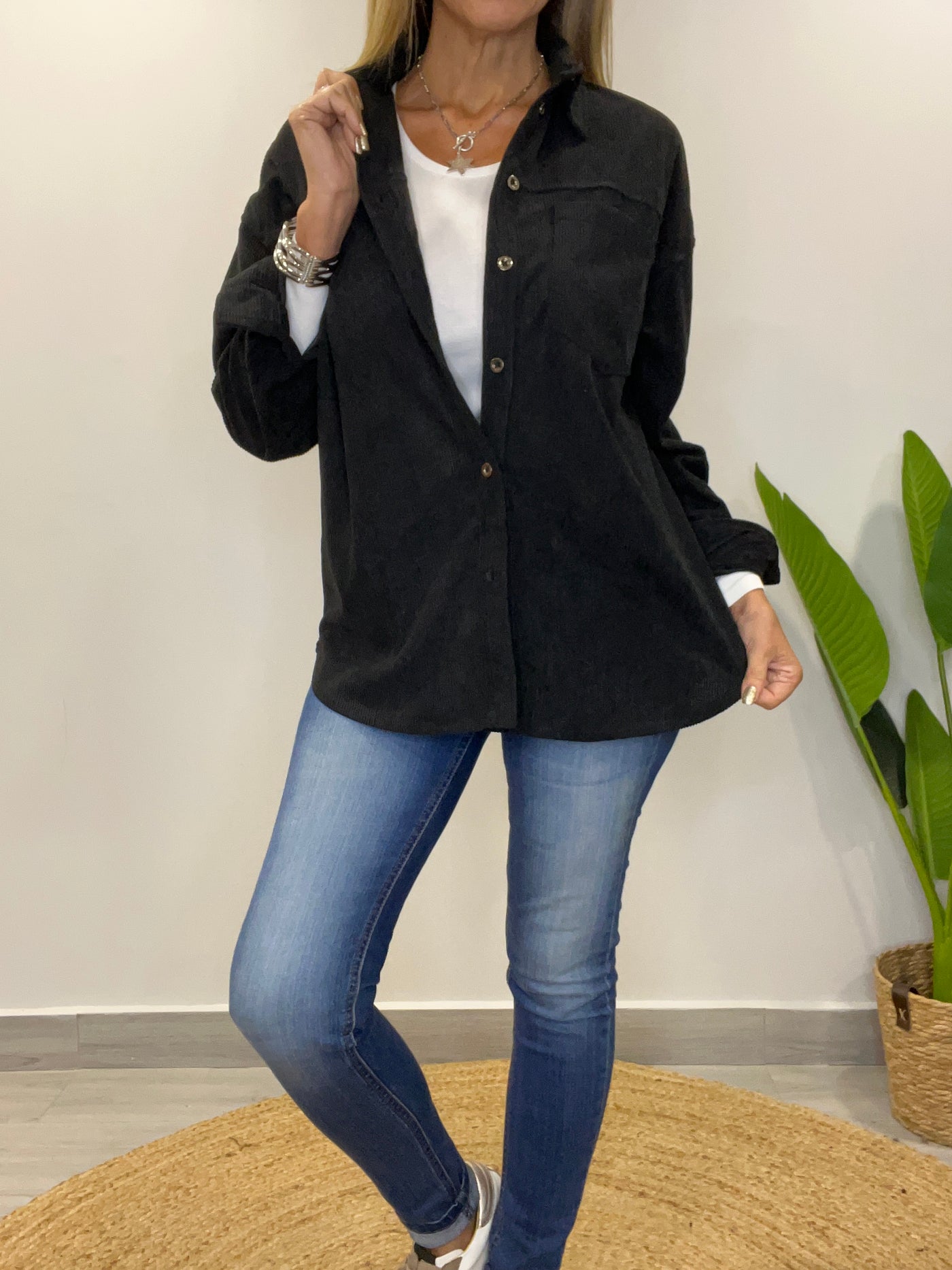 Camisa Cotelé Amanda Negra