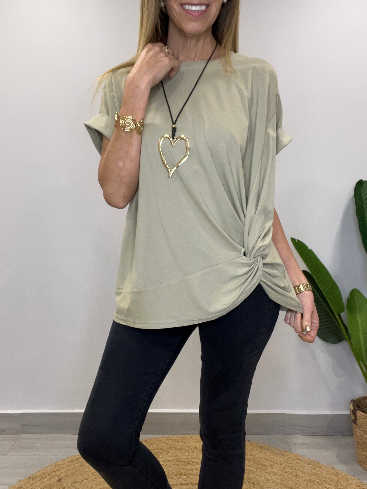 Polera Nudo Oliva