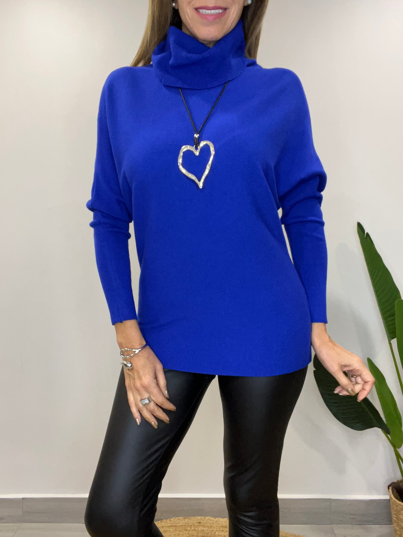 Sweater  Singapur/Cuello Azul Rey