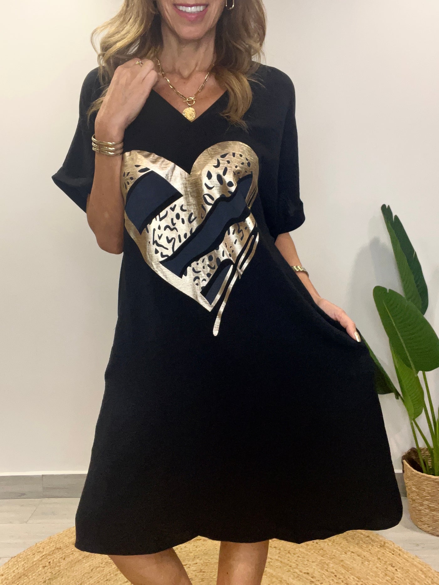 Vestido Crep Corazón Negro