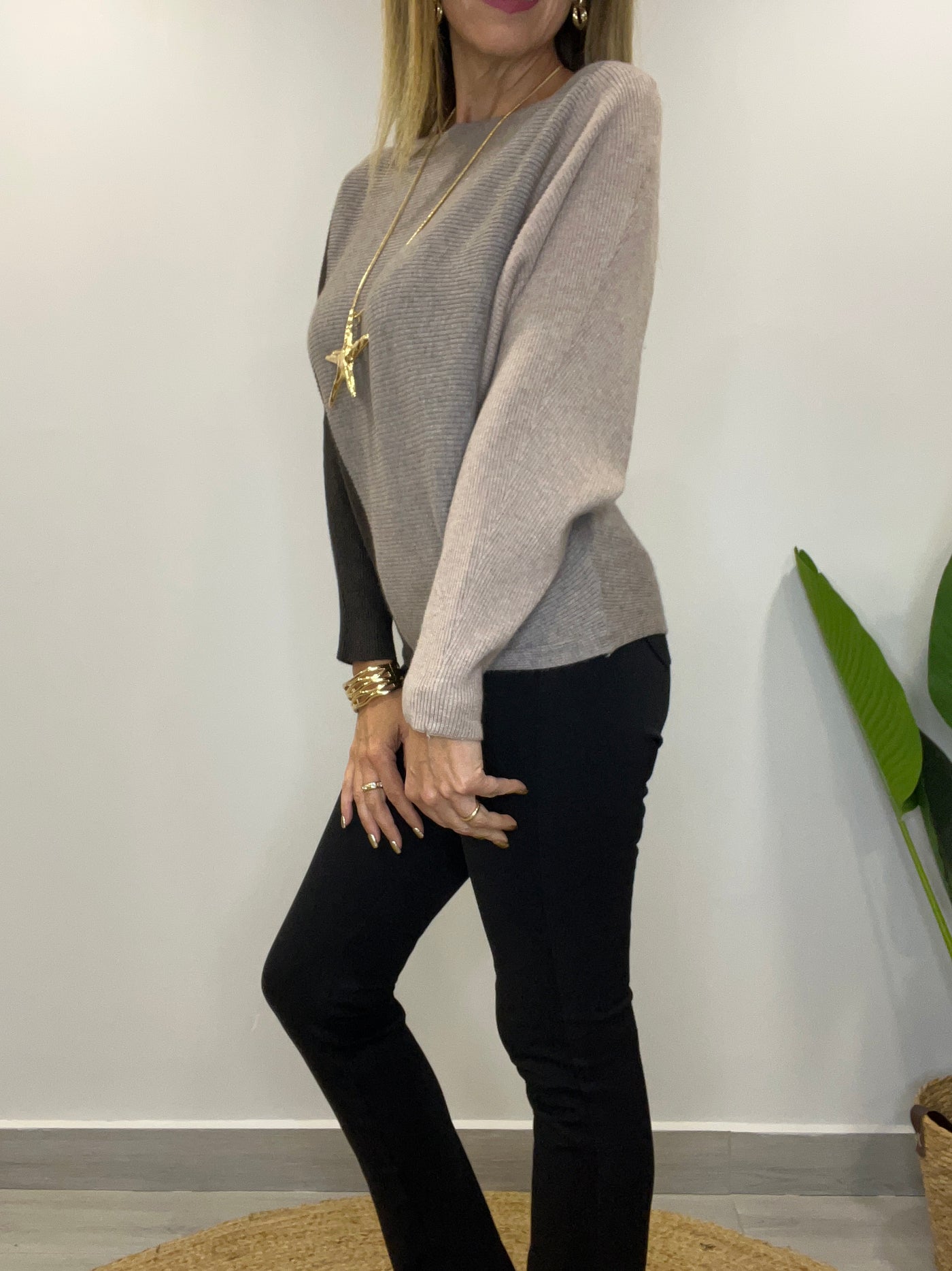 Sweater Sara Café